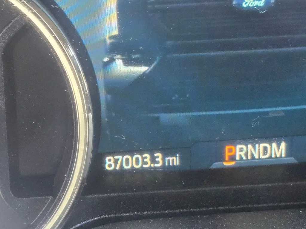 Used 2023 Gray Ford XLT image 7