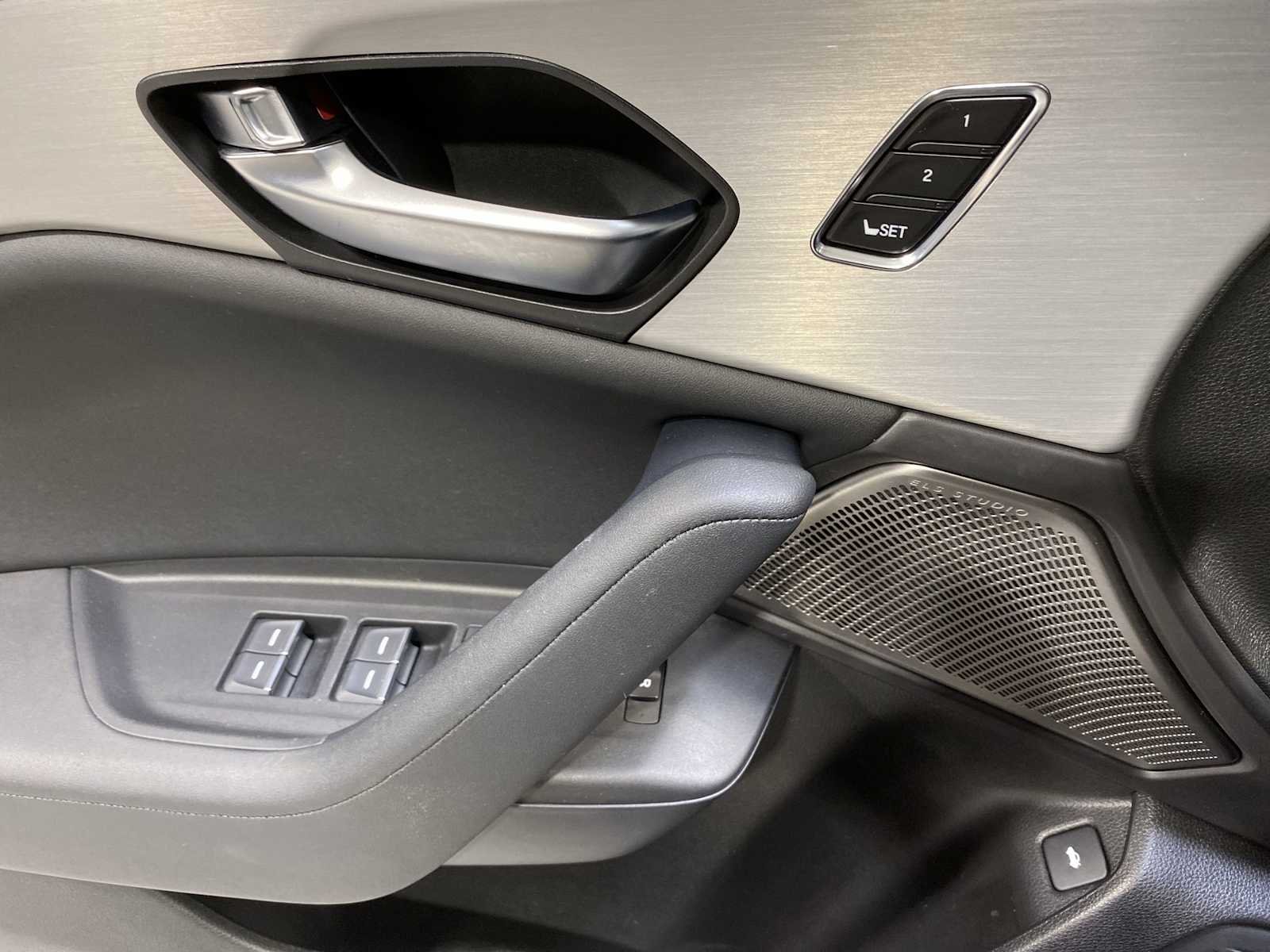 2022 Acura TLX Technology Package - Photo 23