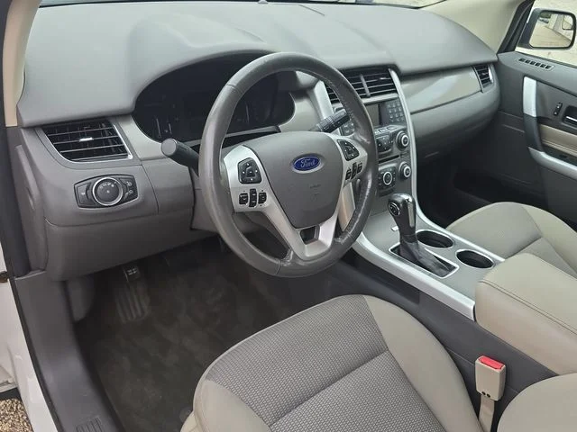 Used 2013 White Suede Ford SEL image 16