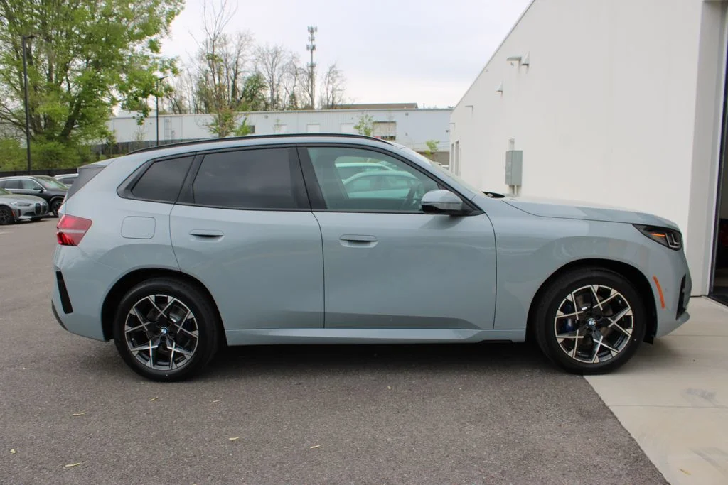 New 2026 Brooklyn Grey Metallic BMW 30 xDrive image 30