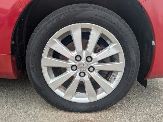 Used 2009 Red Toyota  image 23