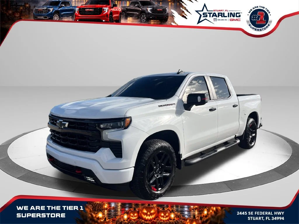Used 2025 Summit White Chevrolet RST image 1