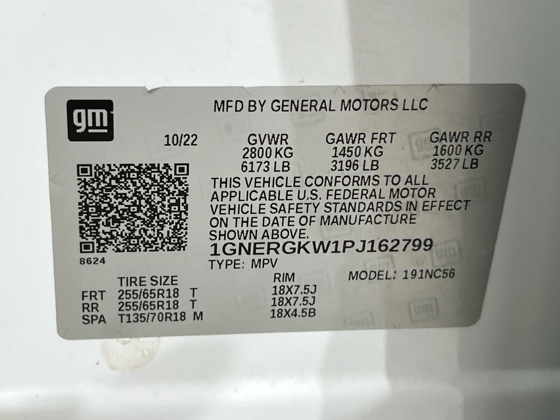 Used 2023 White Chevrolet LT image 41