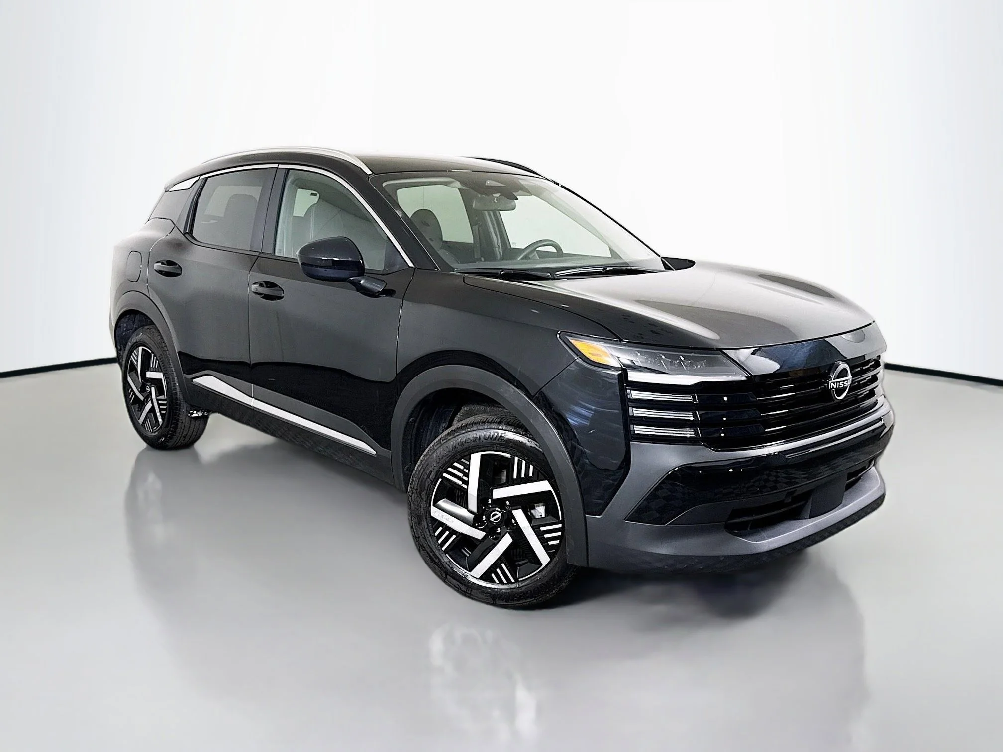2026 Nissan Kicks 2.0 SV's photo