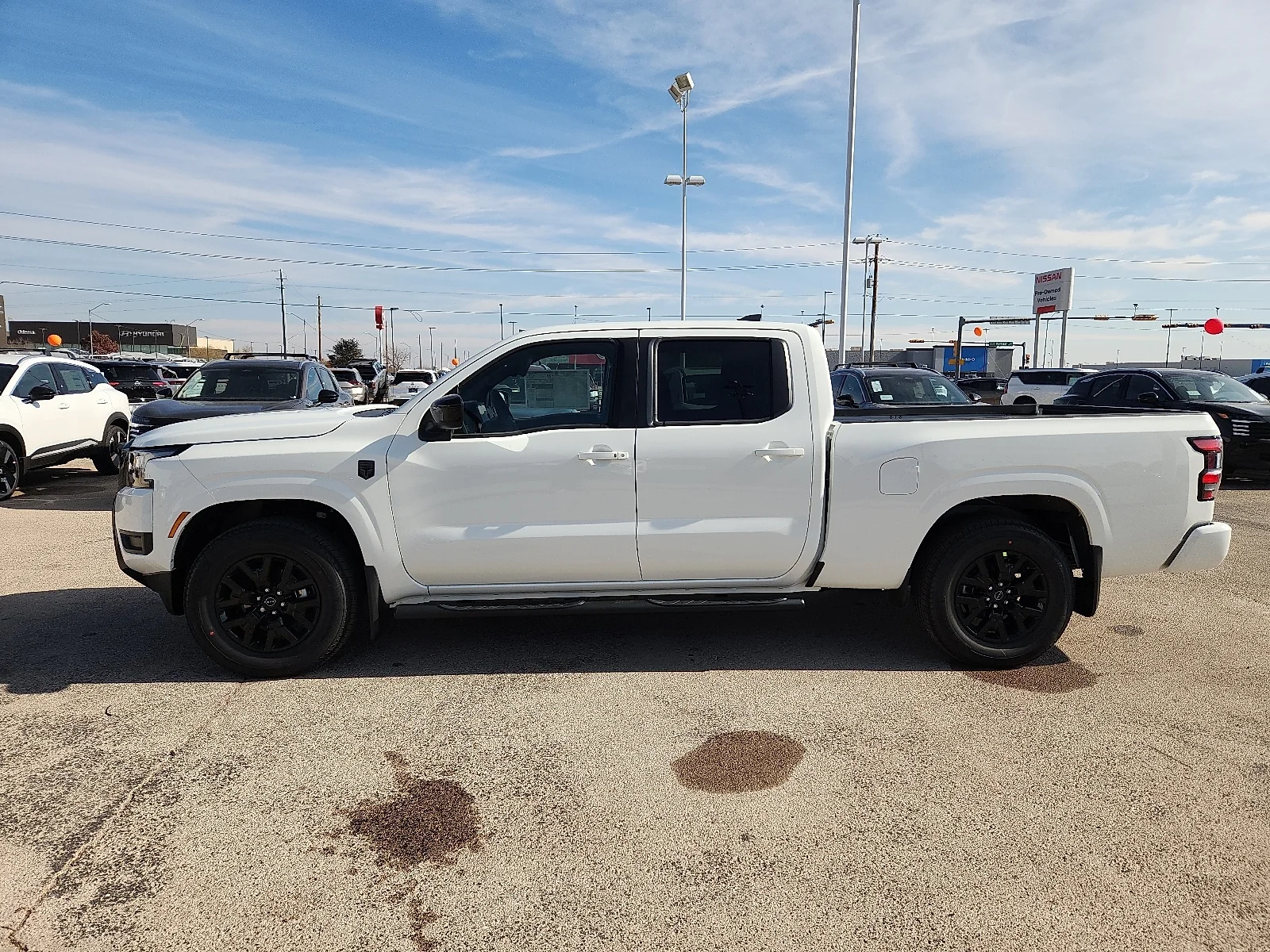 New 2026 QAK Glacier WH Nissan SV 4x2 Crew Cab 6 ft. box 139.8 in. WB image 2