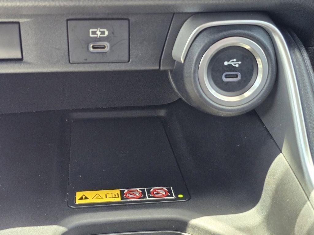 Used 2024 Wind Chill Pearl Toyota XLE image 6
