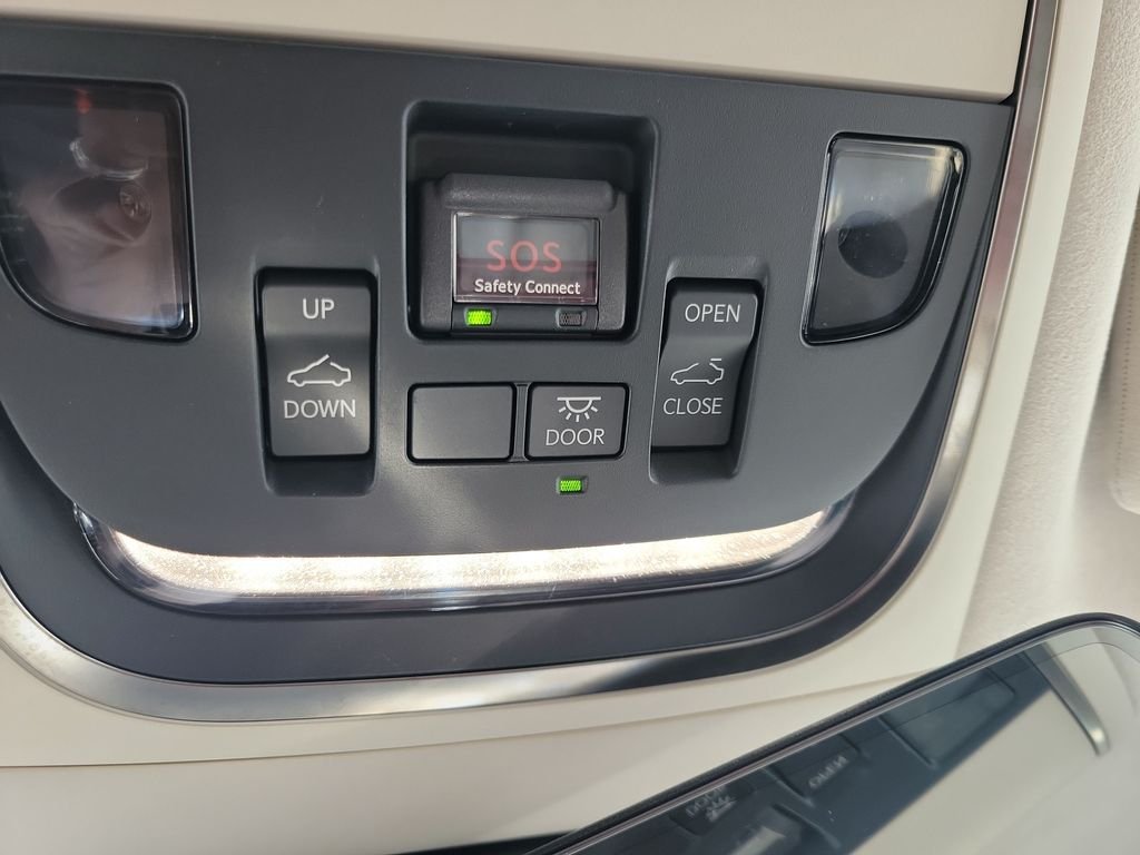 Used 2018 White Lexus 500 Base image 33