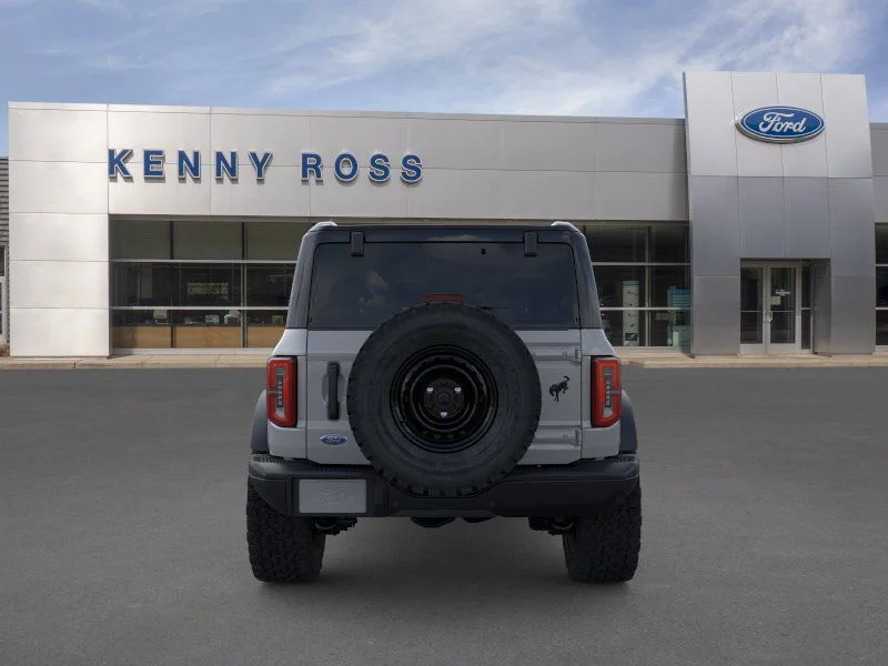 New 2026 Avalanche Gray Ford Badlands® image 7