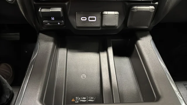 Used 2020 Onyx Black GMC AT4 image 35