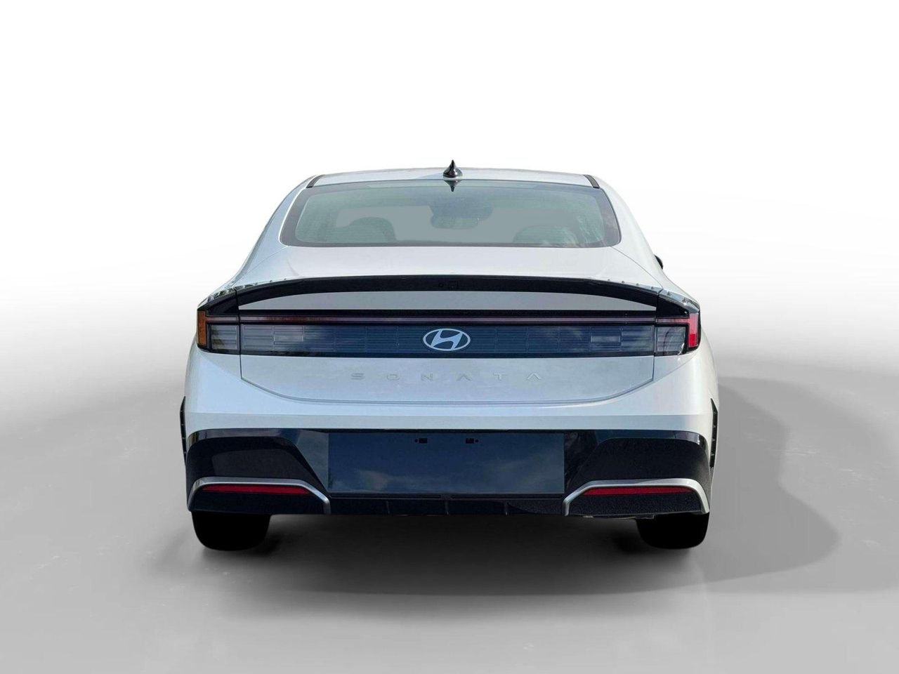 New 2026 Serenity White Hyundai SEL Sport image 25
