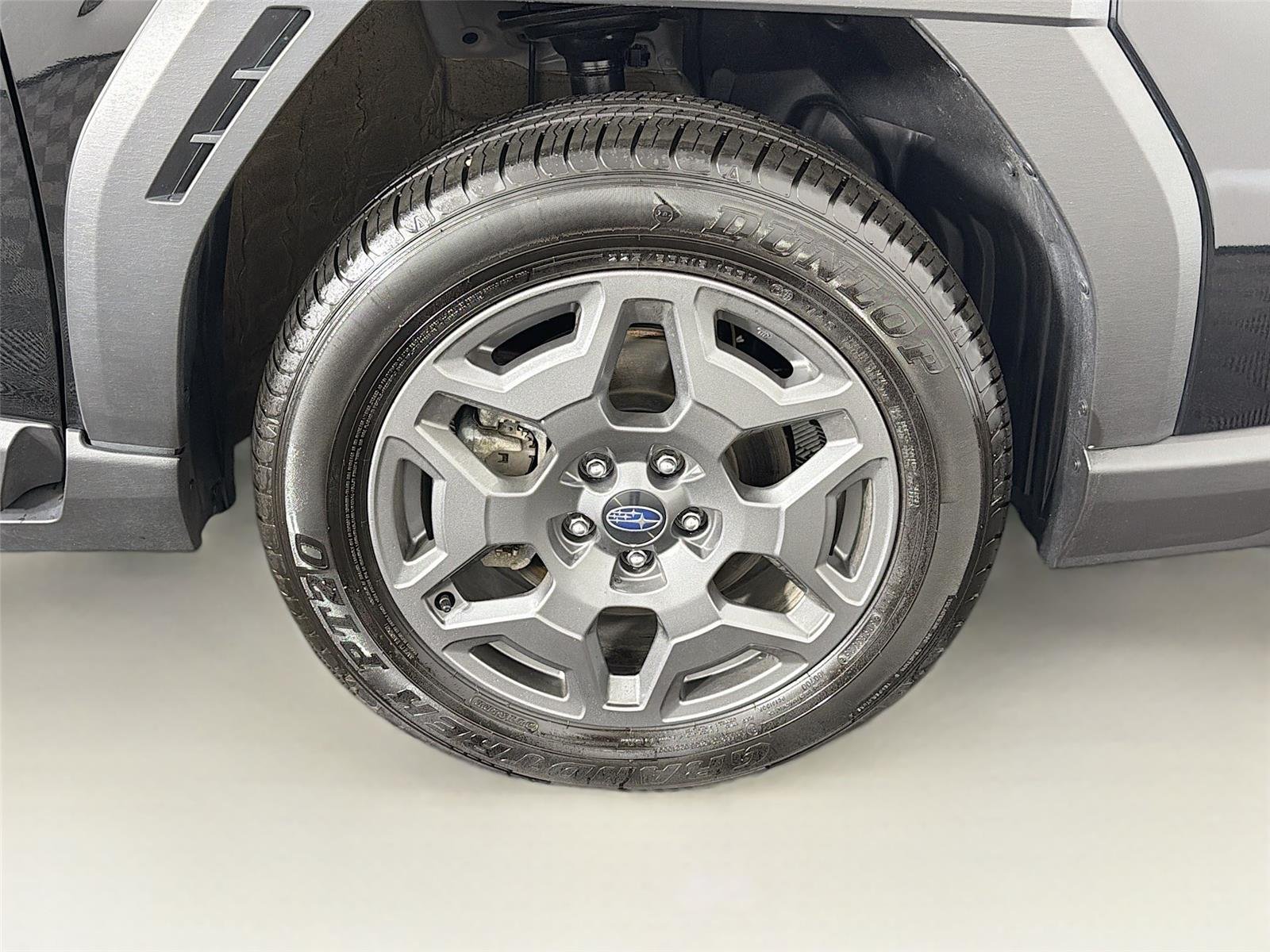 Used 2026 Crystal Black Silica Subaru Premium image 37