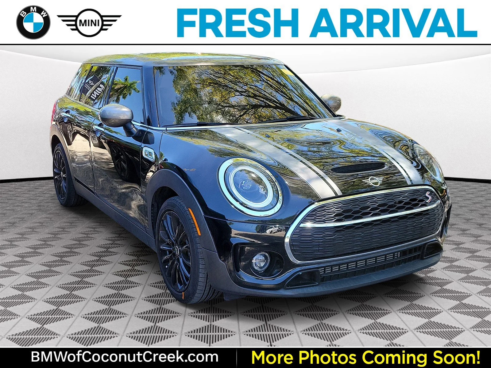 2023 MINI Clubman Cooper S's photo
