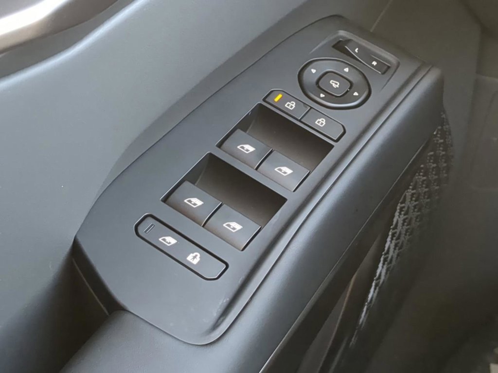 New 2026 Ebony Black Kia Light Long Range RWD image 31