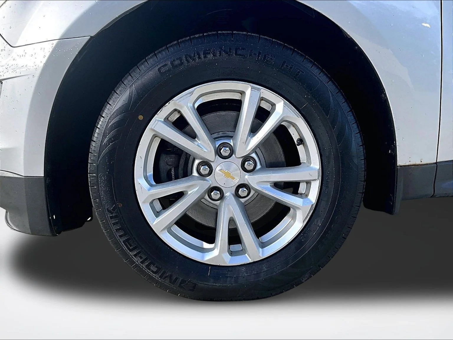 Used 2017 Silver Chevrolet LT image 10