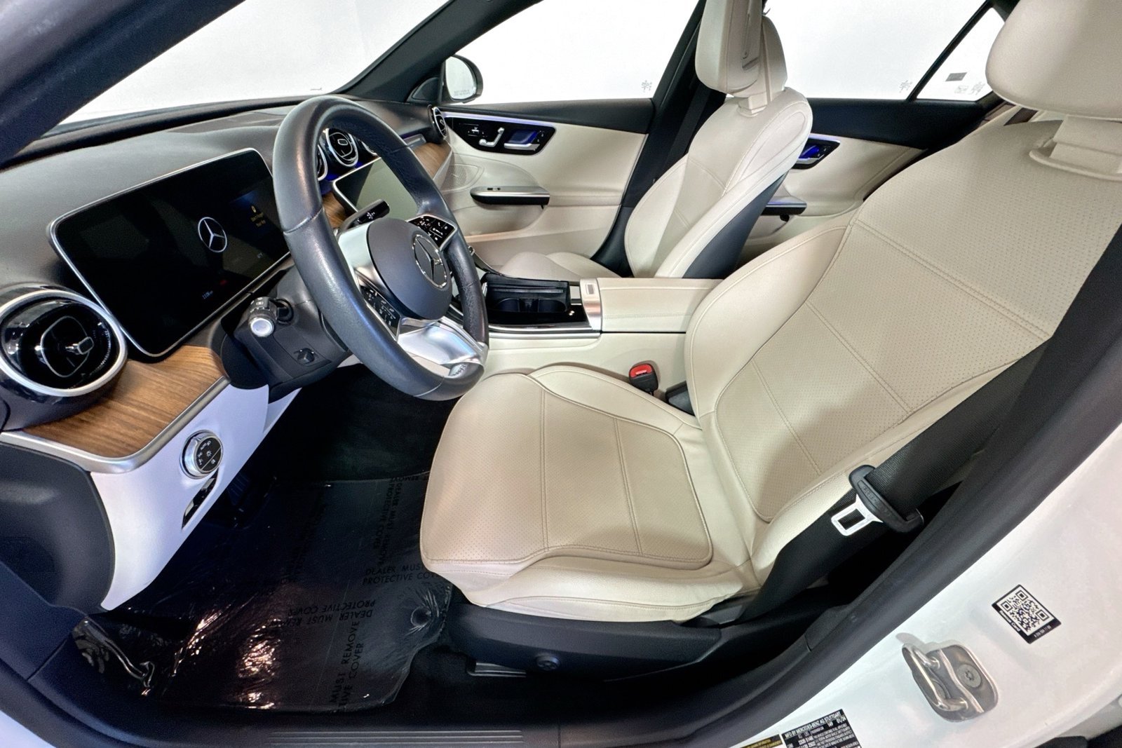 Used 2024 Polar White Mercedes-Benz C 300 image 19