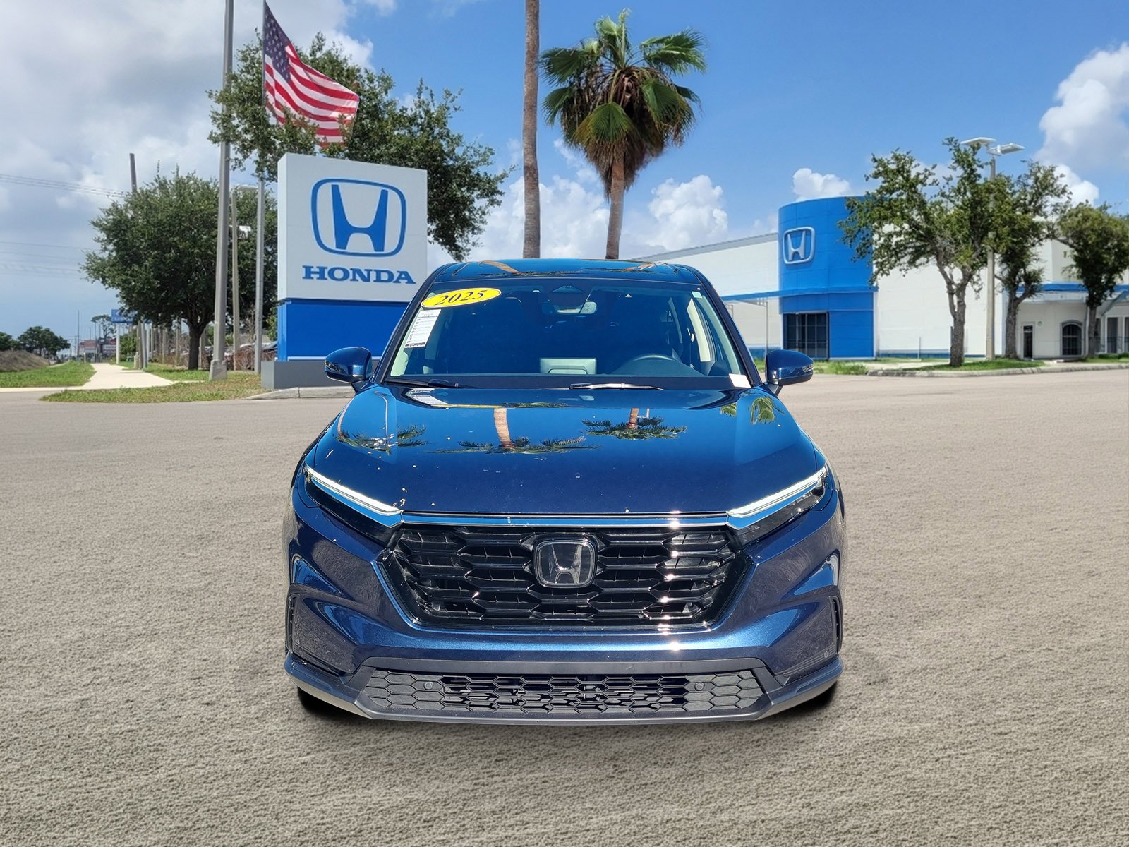 Used 2025 Obsidian Honda EX-L image 2