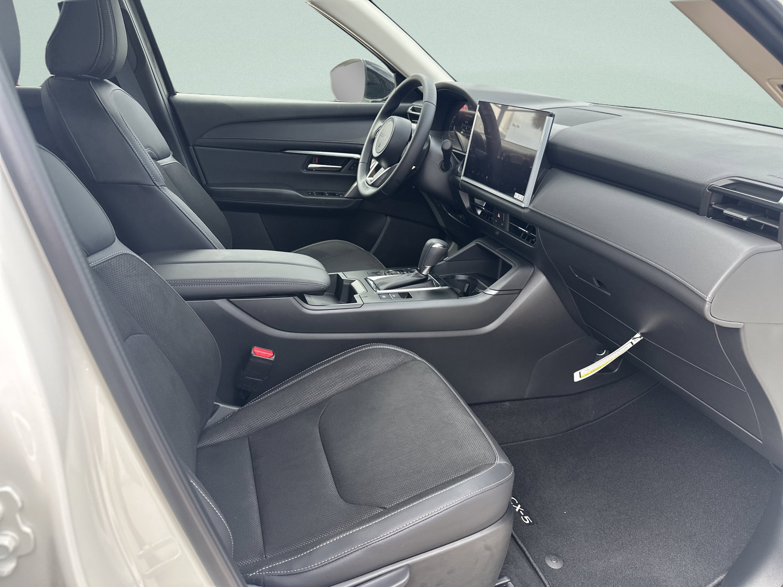 New 2026 Rhodium White Metallic Mazda 2.5 S Select AWD image 14