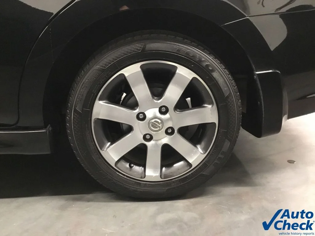 Used 2012 Black Nissan 2.0 SR image 18
