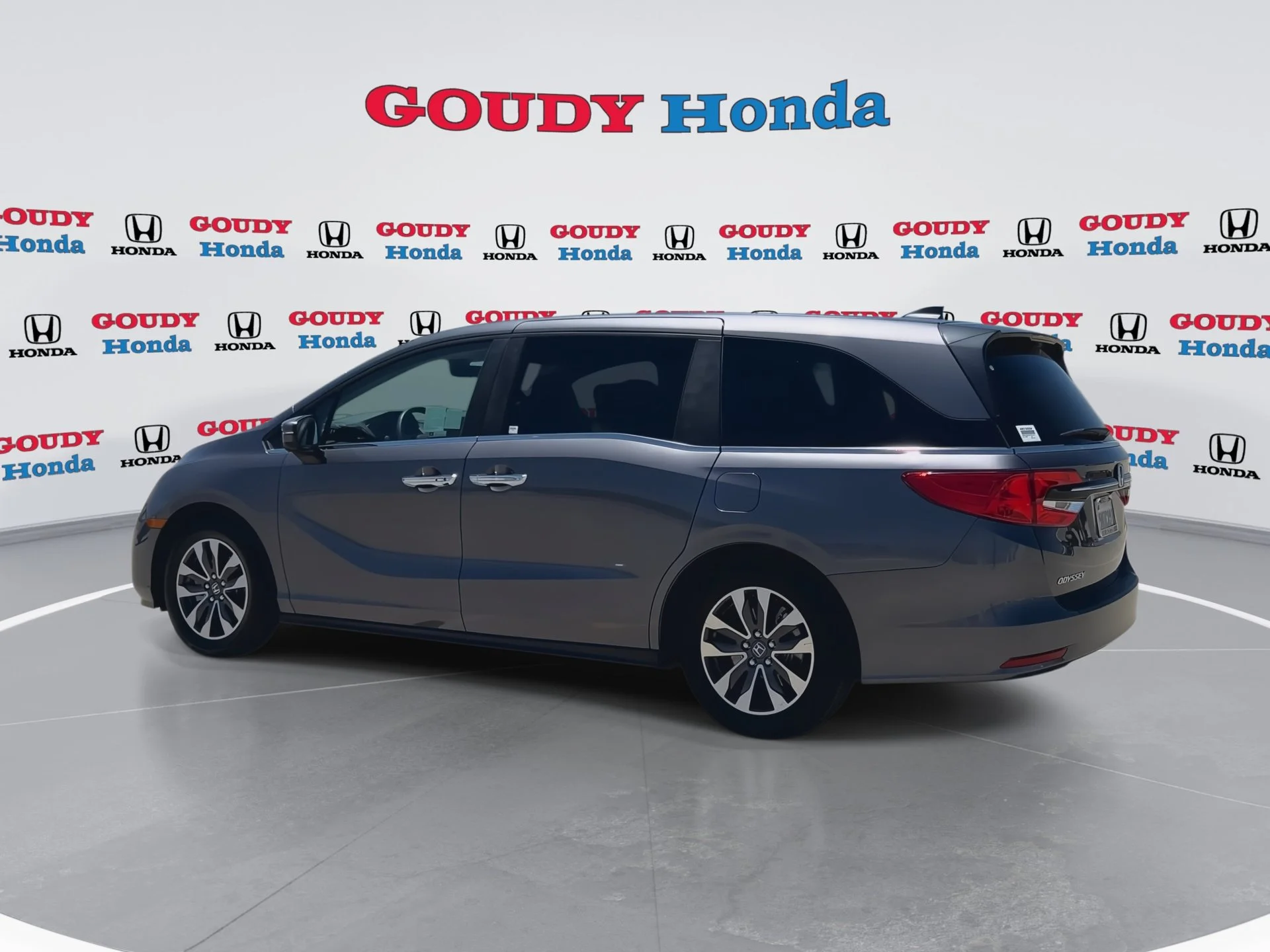2024 Honda Odyssey EX-L - Photo 6