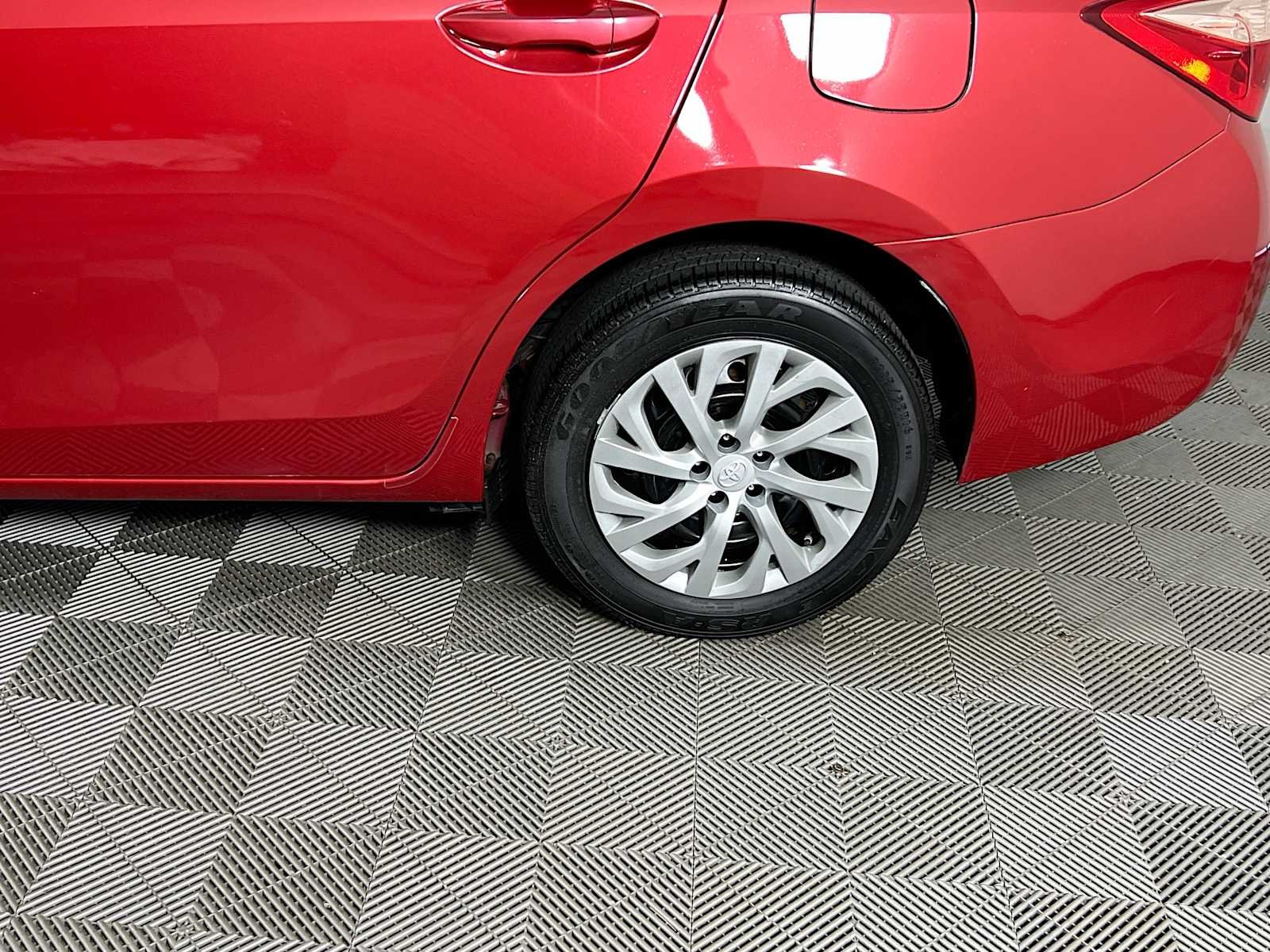 Used 2017 Barcelona Red Metallic Toyota LE image 29