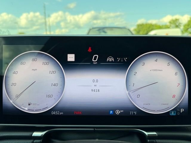 Certified Used 2025  Mercedes-Benz S 580 image 19