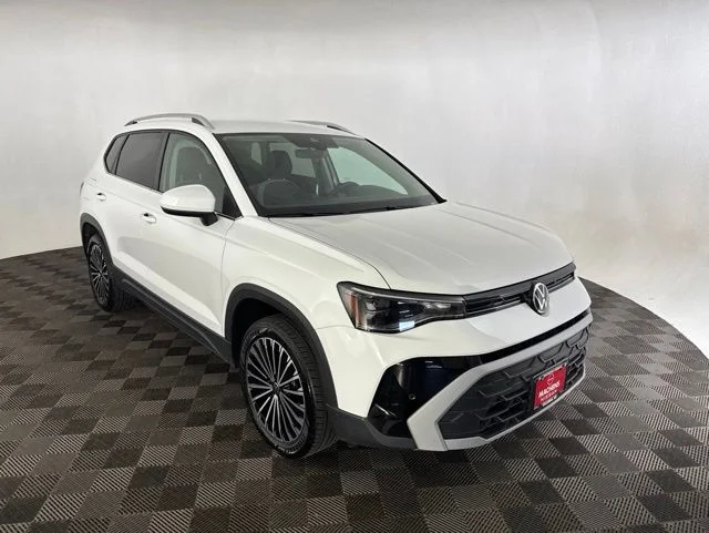 2025 Volkswagen Taos