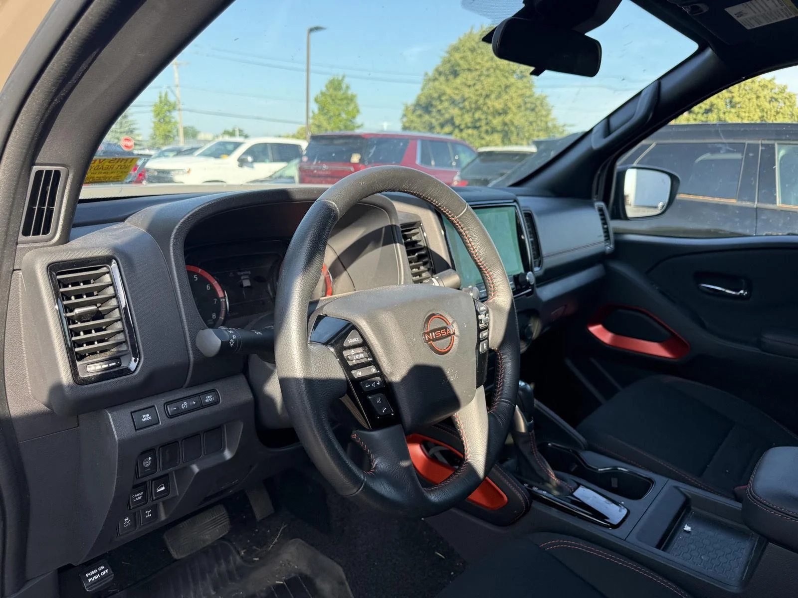 Used 2024 Tn Nissan PRO-4X image 4