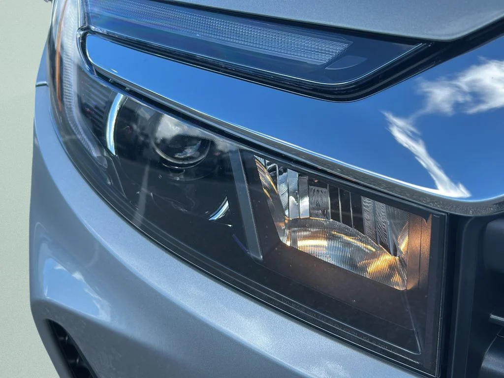 New 2026 Solar Silver Metallic Honda RTL image 10