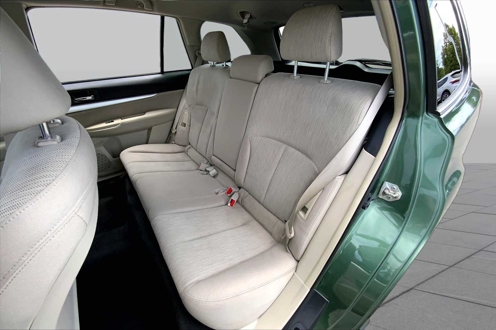 Used 2014 Cypress Green Pearl Subaru 2.5i Premium image 20