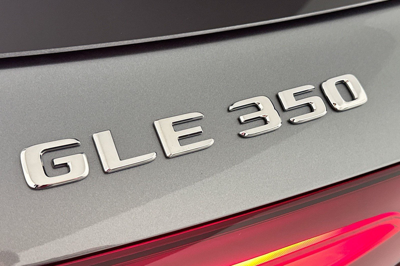 New 2026 Selenite Grey Metallic Mercedes-Benz GLE 350 SUV image 8
