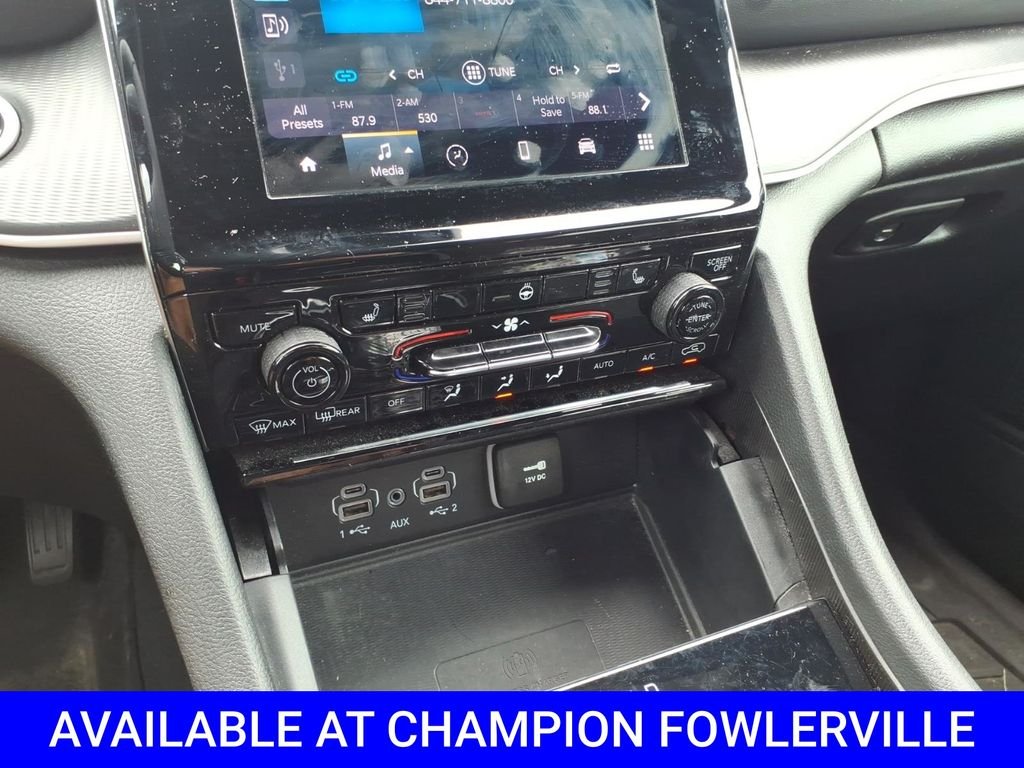 Used 2024 Black Jeep Altitude X image 22