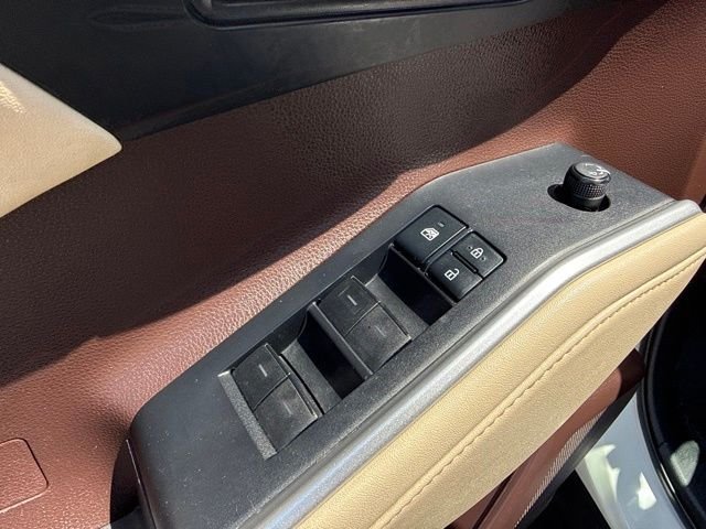 2021 Toyota Highlander XLE - Photo 30