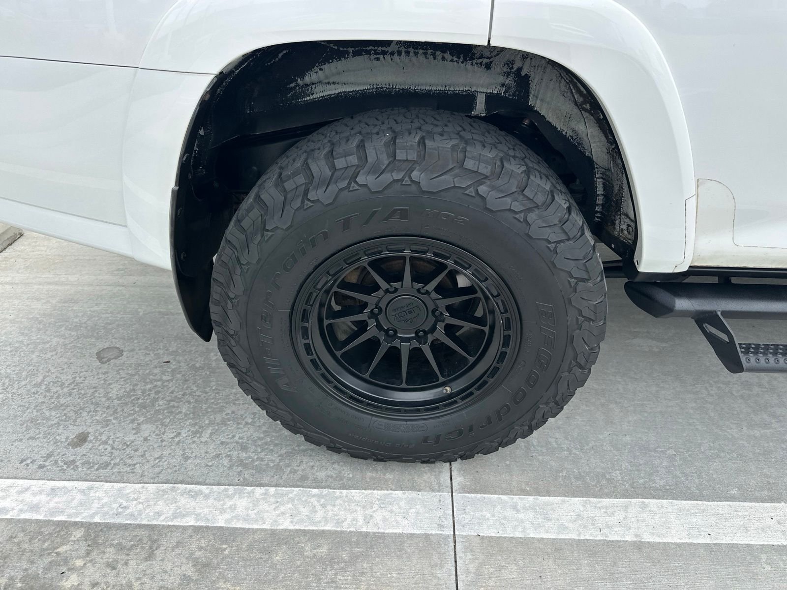 Used 2019 Super White Toyota TRD Pro image 24
