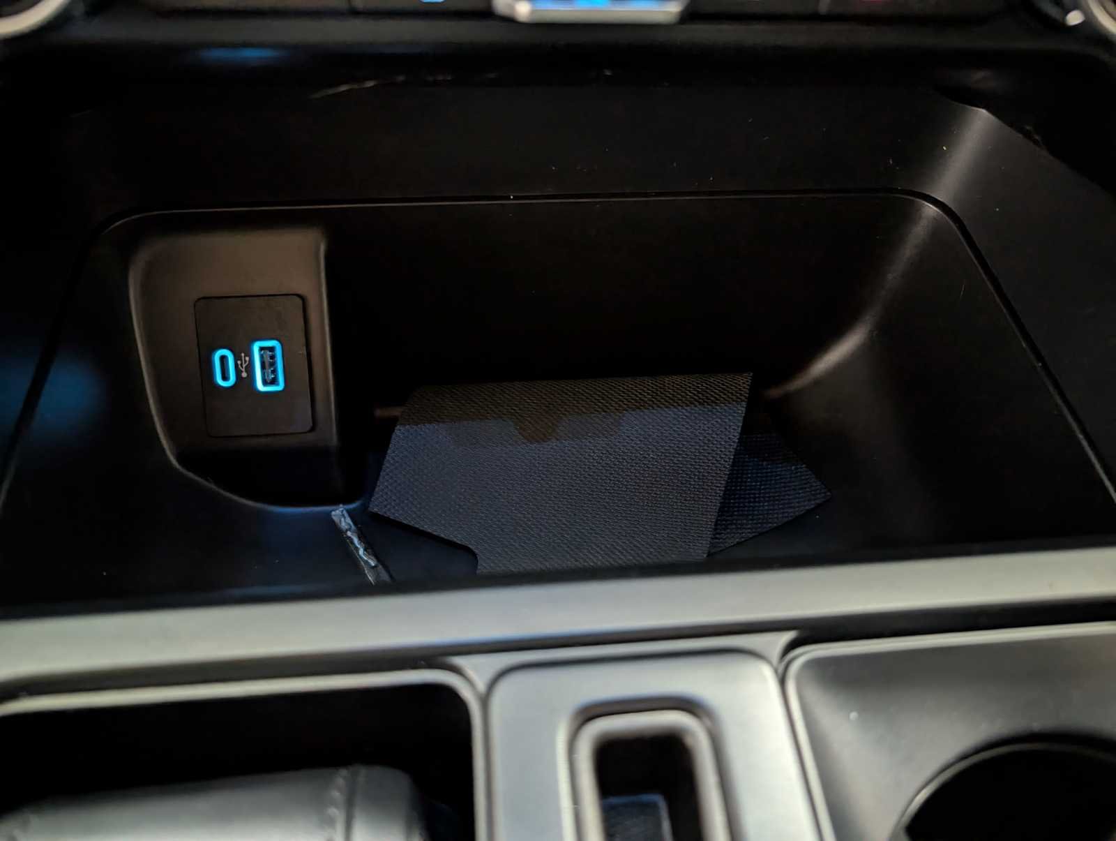 Used 2024 Agate Black Metallic Ford XLT image 32