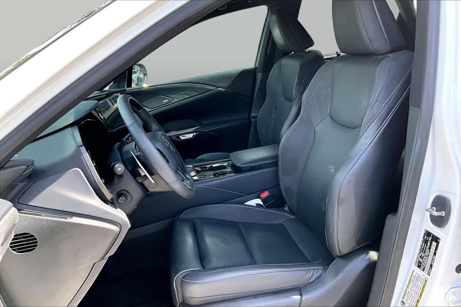 Used 2024 Eminent White Pearl Lexus Luxury image 8