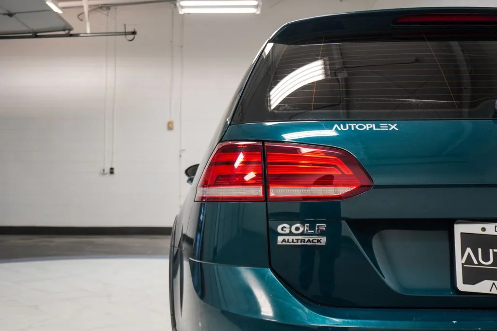 Used 2019  Volkswagen TSI S image 45