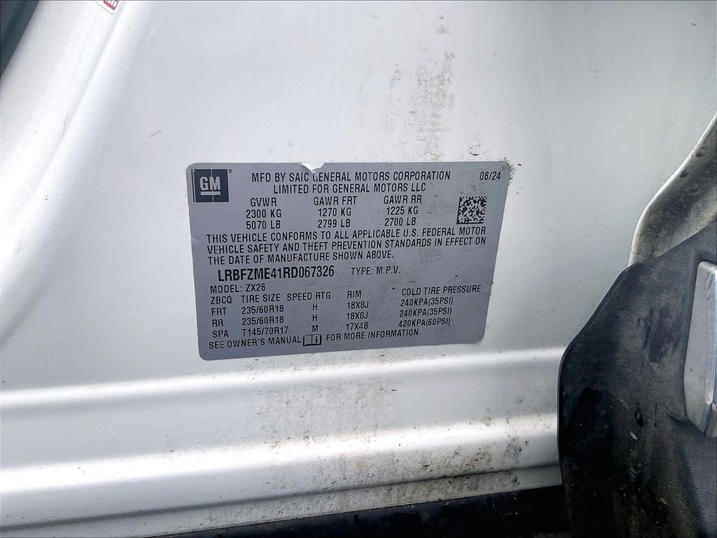 Used 2024 White Buick Preferred image 34