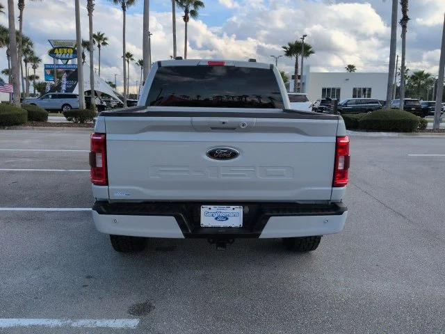 Used 2023 Gray Ford XLT image 5
