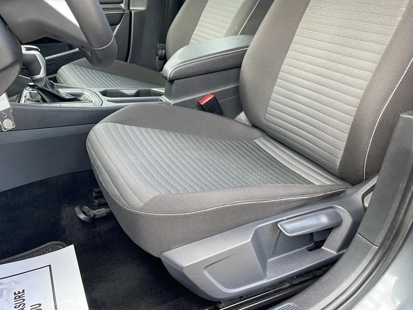 Used 2022 Platinum Gray Metallic Volkswagen S image 20