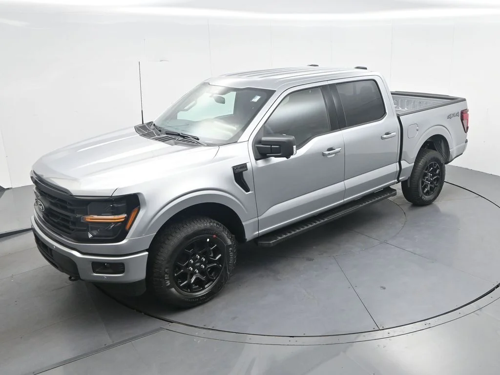 New 2026 Iconic Silver Metallic Ford XLT image 22