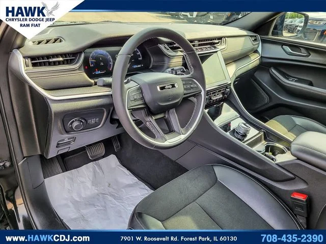 Certified Used 2025 Black Jeep Altitude X image 9