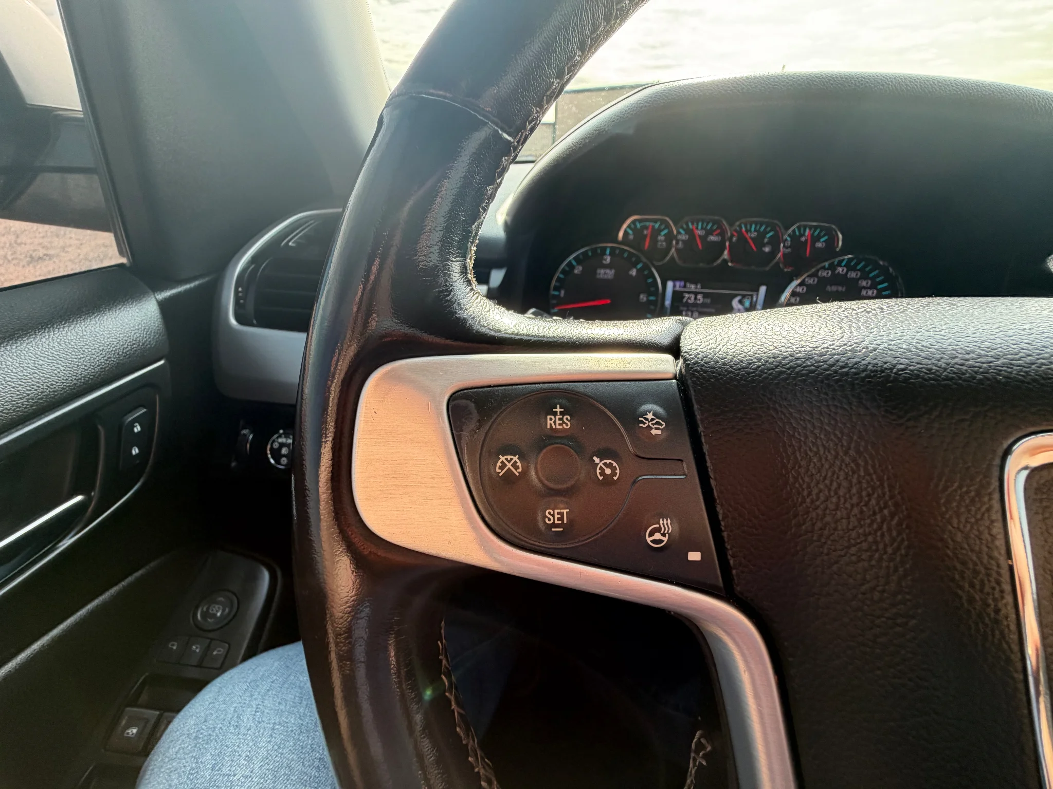Used 2020 Quicksilver Metallic GMC SLT image 22