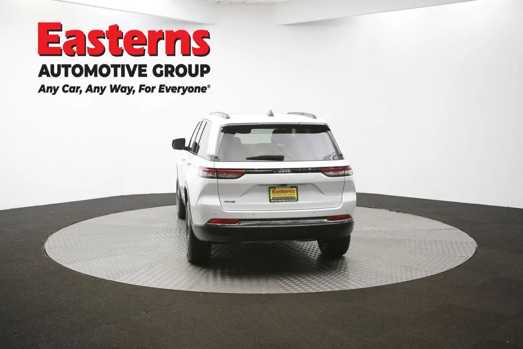 Used 2023 White Jeep 4xe image 36