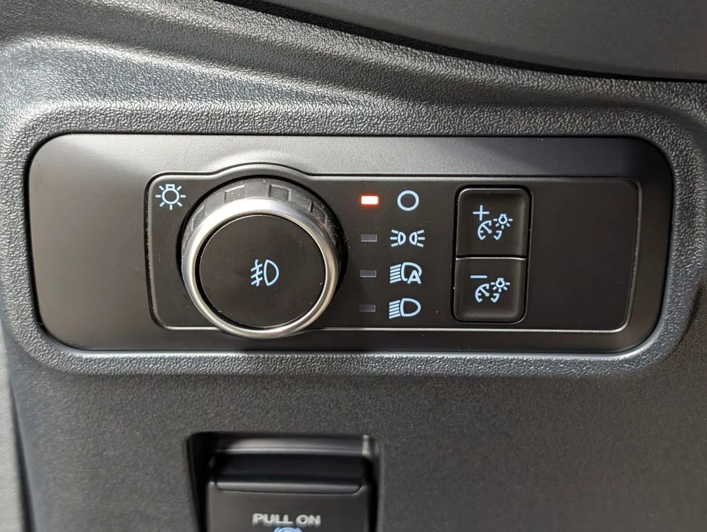 New 2026 Avalanche Gray Ford Outer Banks® image 11