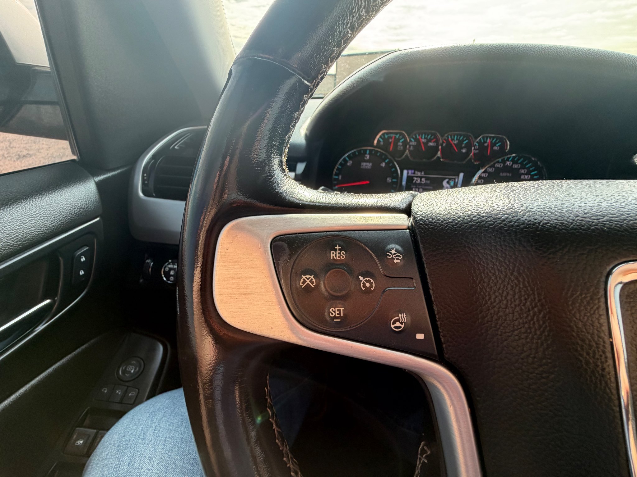 Used 2020 Quicksilver Metallic GMC SLT image 22