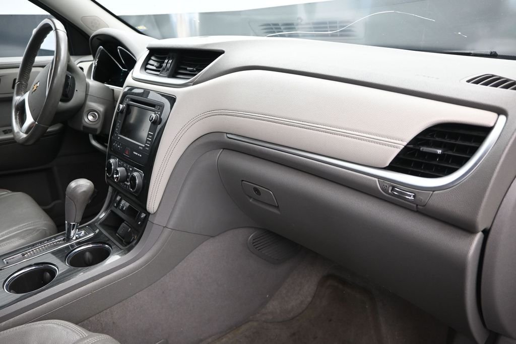 Used 2016 Beige Chevrolet LT image 24
