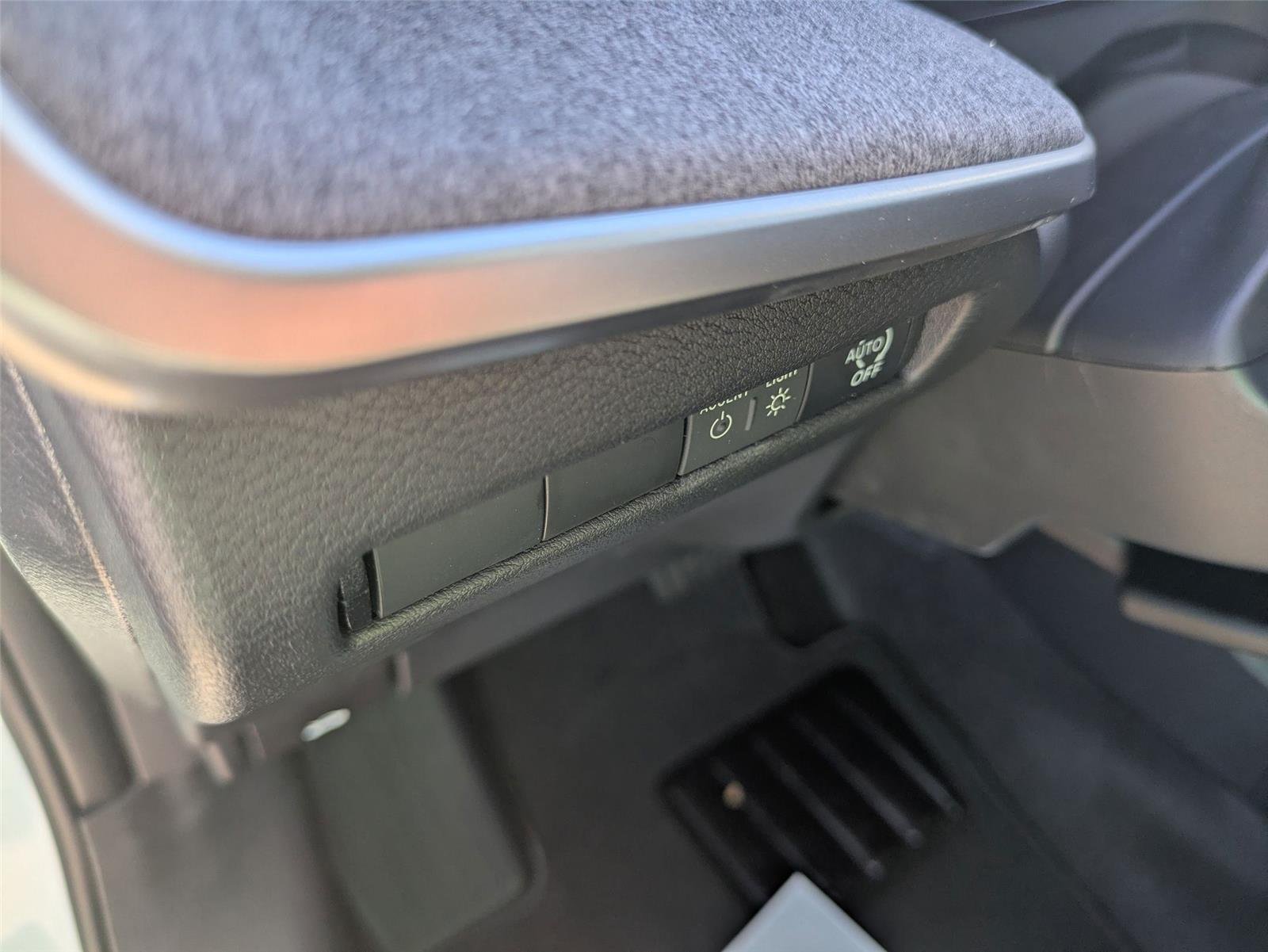 2026 Nissan KICKS SV - Photo 15