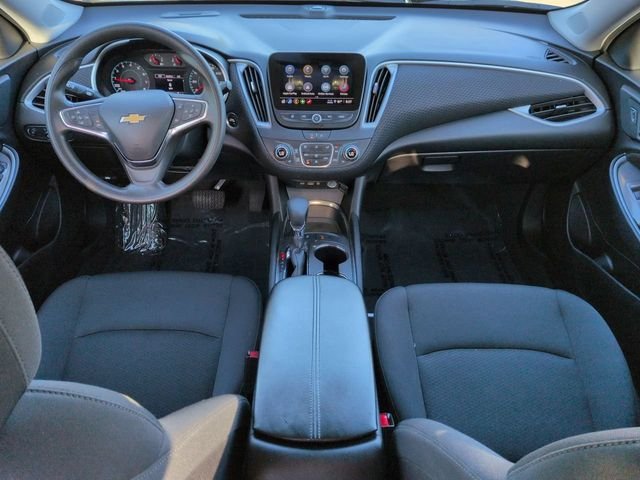 Used 2025 Black Chevrolet LT image 14