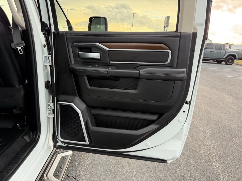 Used 2024 White Ram Laramie image 21