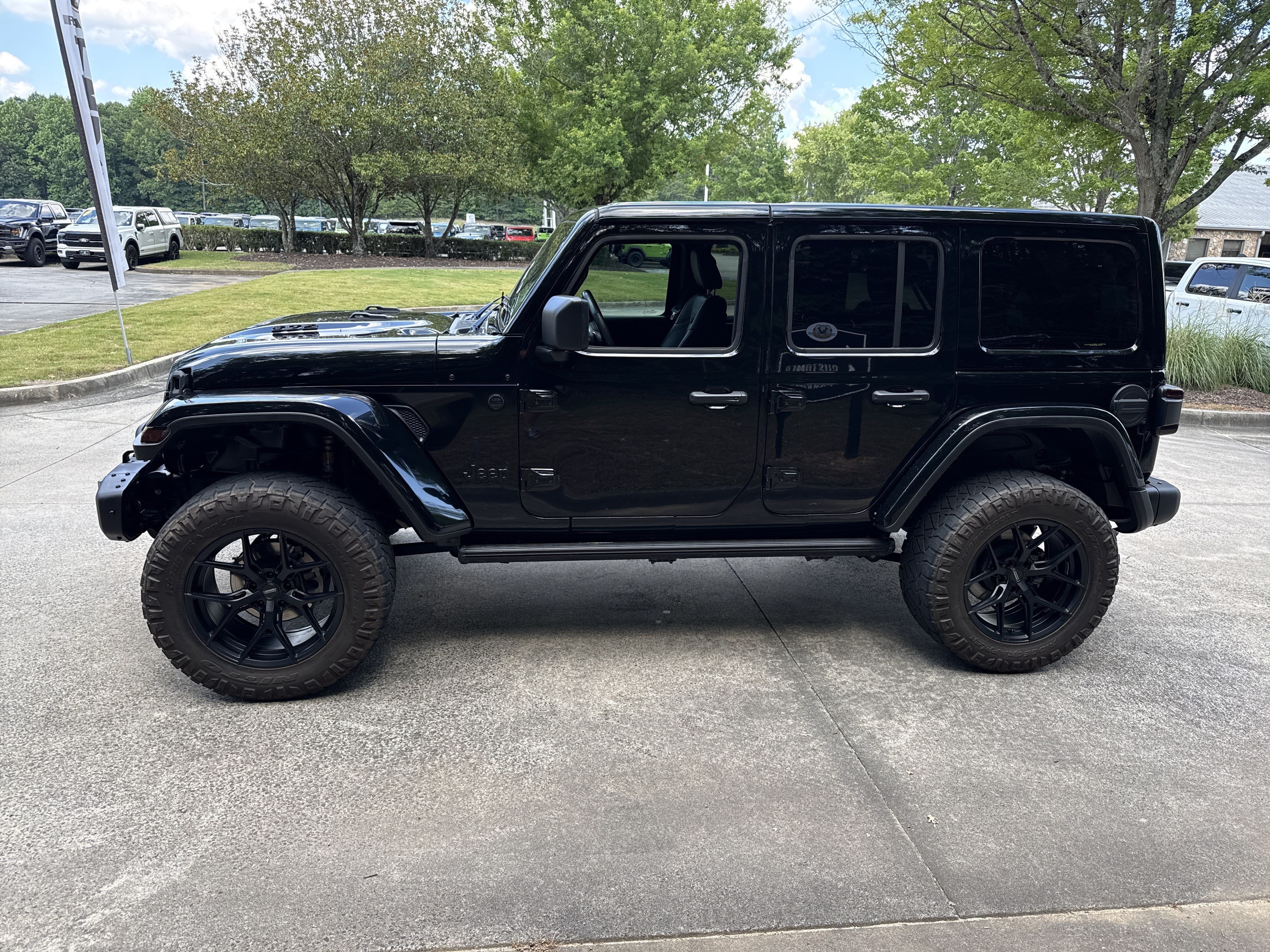 Used 2022 Black Clearcoat Jeep Unlimited Rubicon 392 image 4